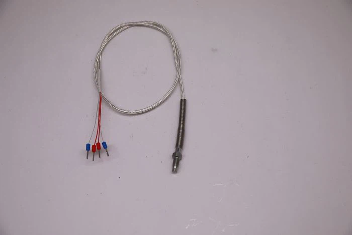 2D6A0711001 2D6A0711001